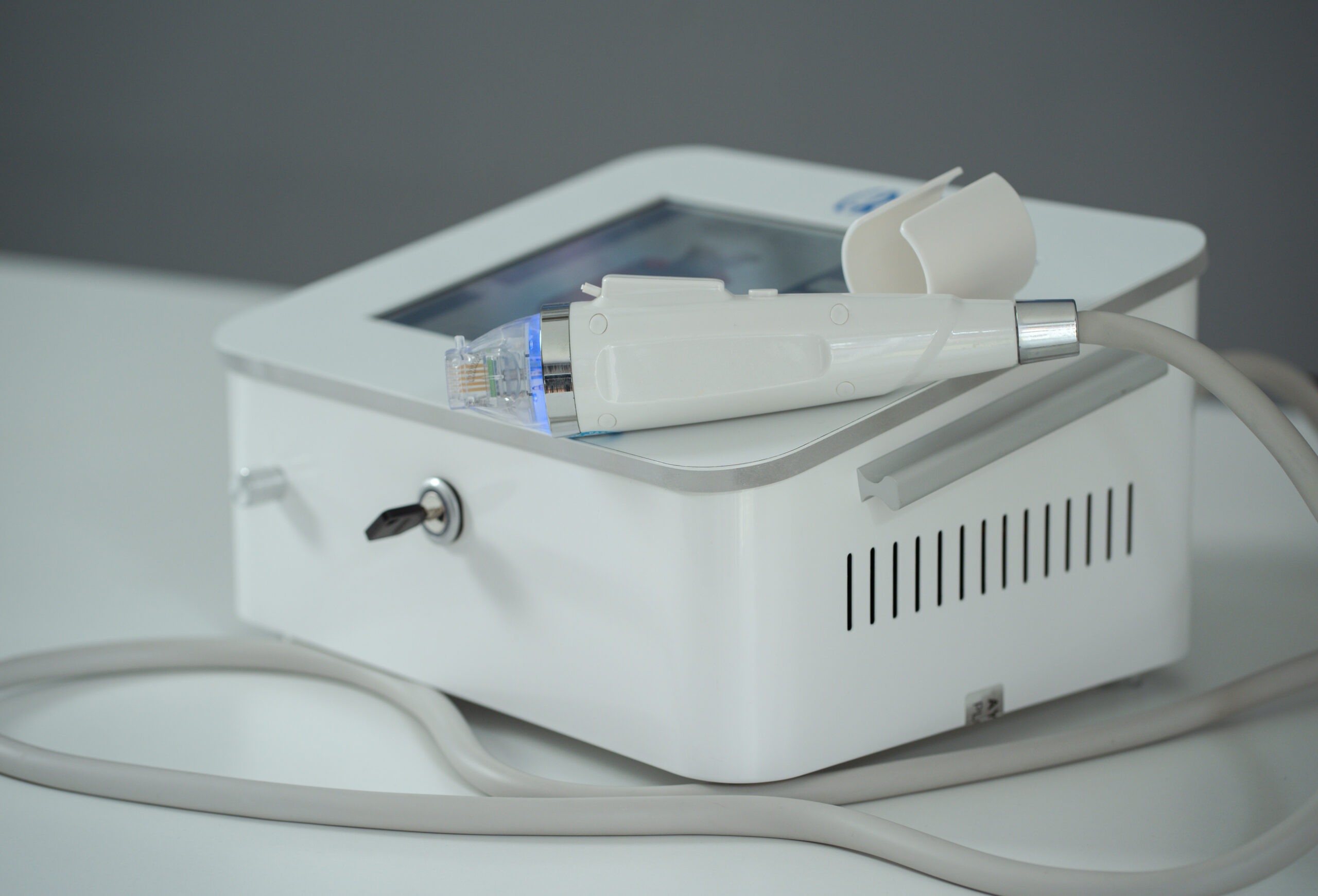 Criss Micro-needle Fractional Radiofrequency - Image 3